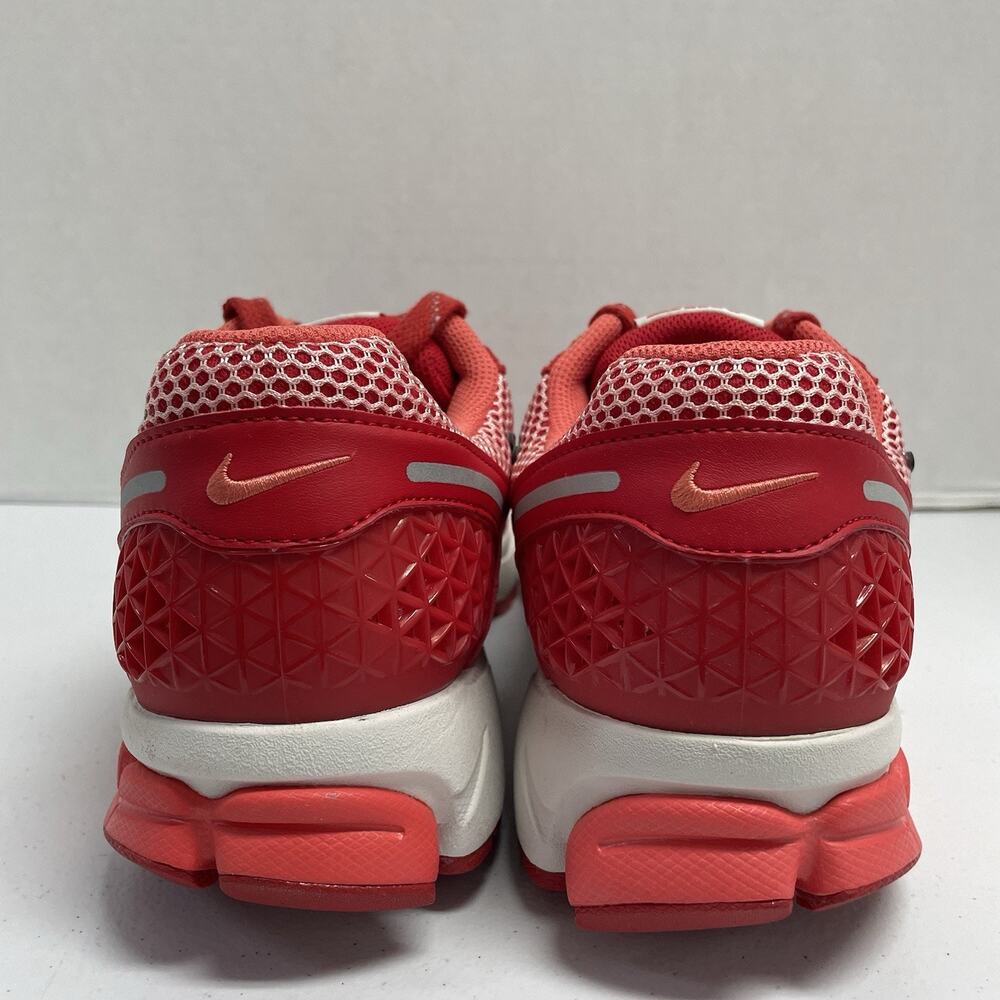 Nike Air Zoom Vomero 5 University Red FN6833 657 Size 14 Mesh Runner Workout - Picture 2 of 7